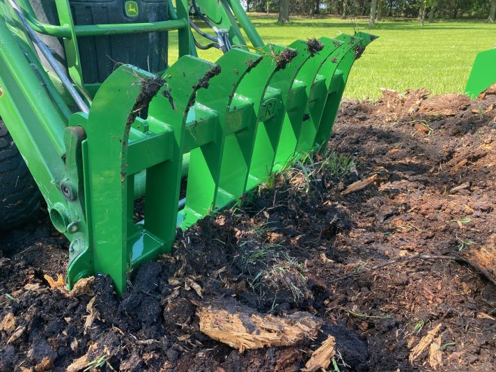 CRI CST45 John Deere Root and Debris Rake