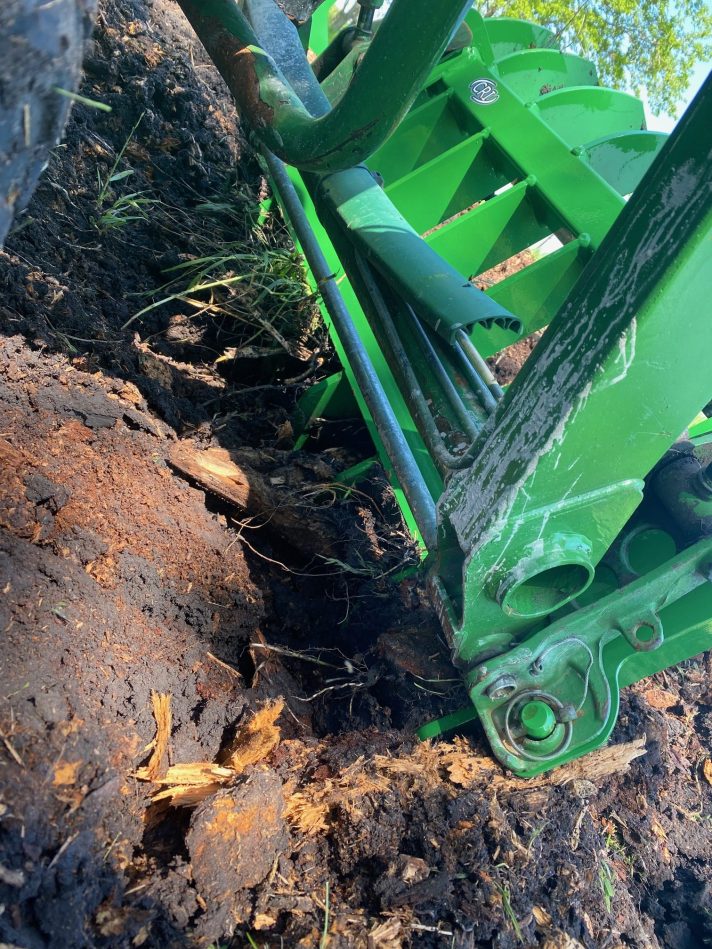 CRI CST45 John Deere Root and Debris Rake