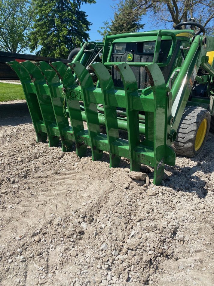 CRI CST45 John Deere Root and Debris Rake